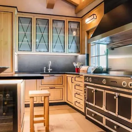 فيلة 6br Bright And Spacious Chalet With Sauna In St Moritz- If You Want To Book, Please Contact On Wh-ats-app - 0034-605-434-371 !!!!
